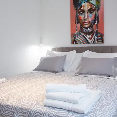 Three Bedroom With Old Town View - Orlanda's Apartamento *