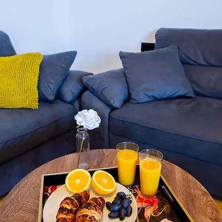 Three Bedroom With Old Town View - Orlanda's Дубровник