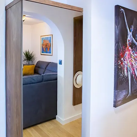 Апартаменты Three Bedroom With Old Town View - Orlanda's Дубровник